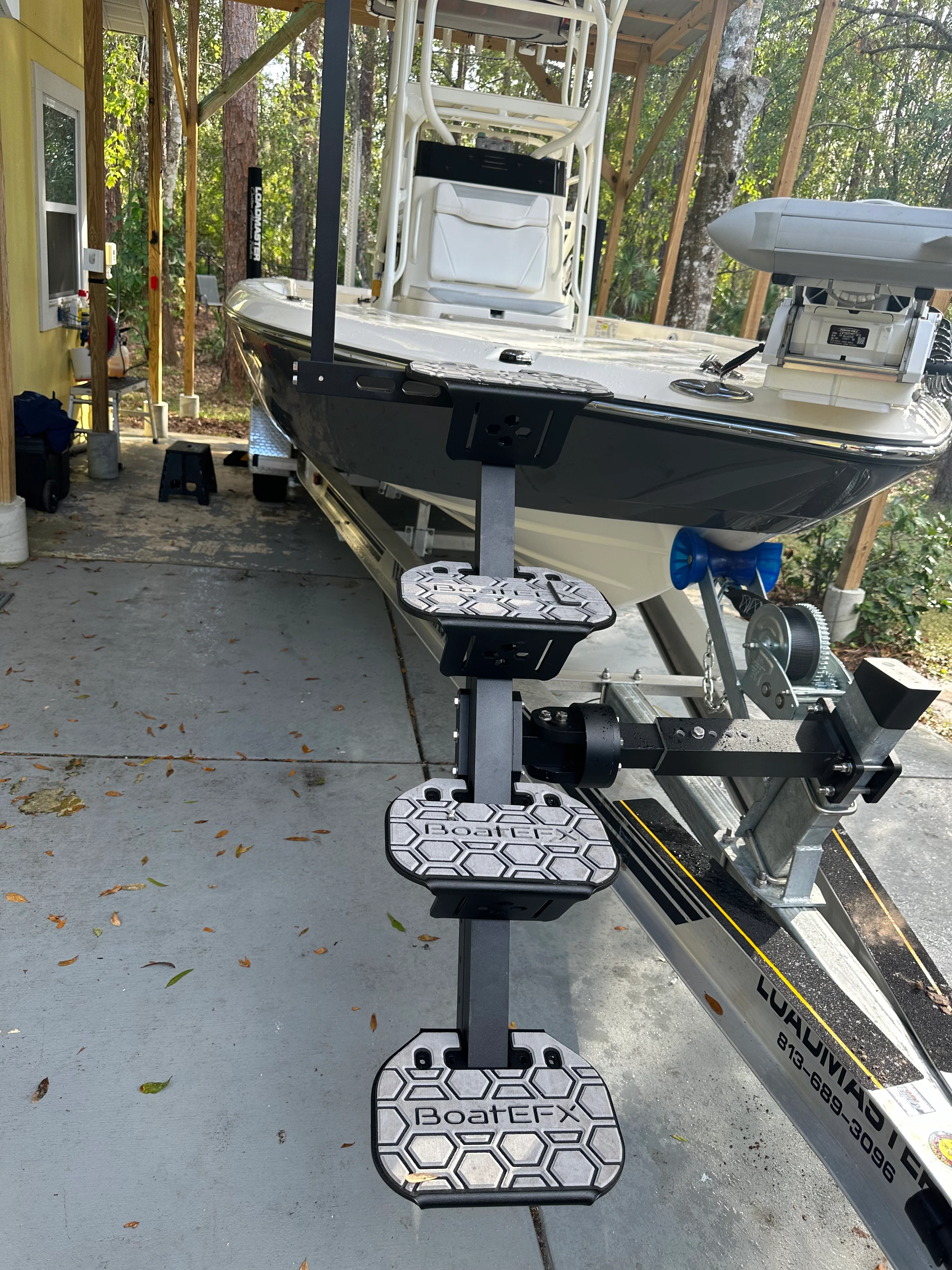 Skeeter Bay® Boat Trailer Steps - Image 2